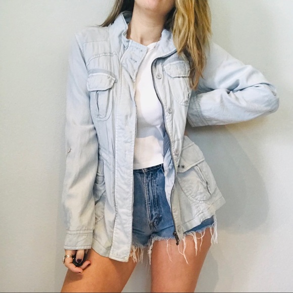 Anthropologie Jackets & Blazers - Anthro marrakech chambray light blue cargo jacket
